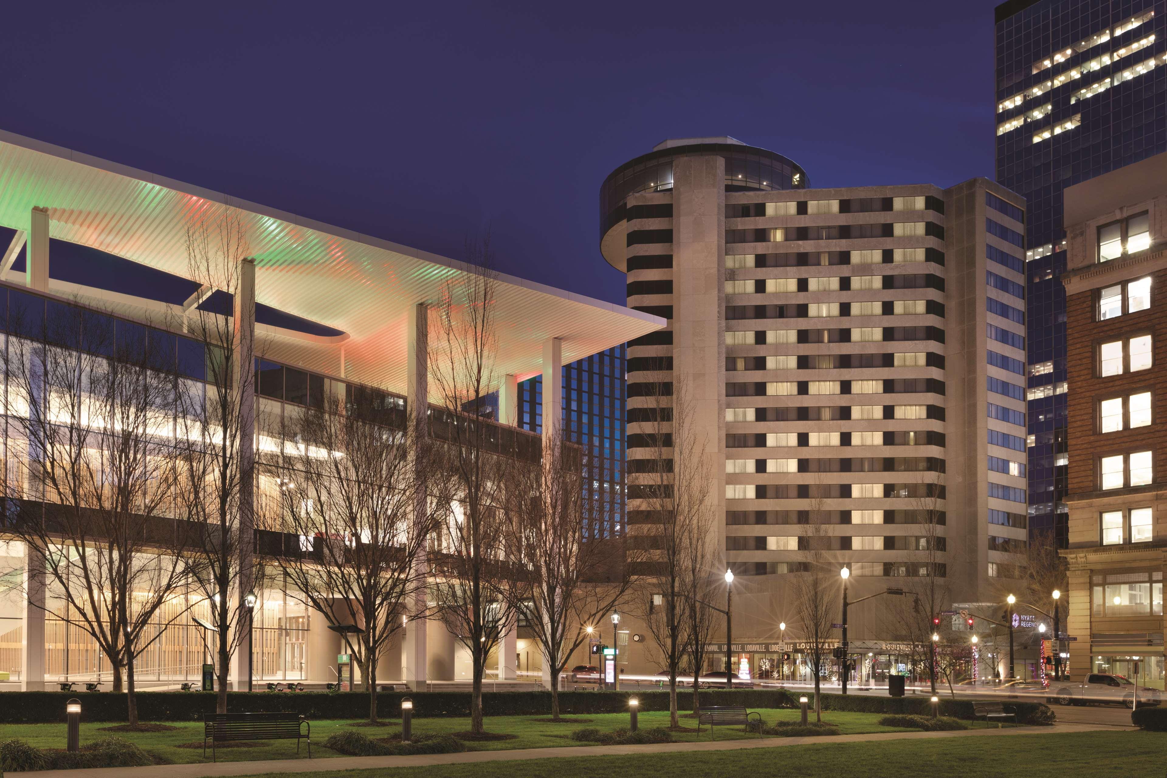 Hyatt Regency Louisville Exterior photo