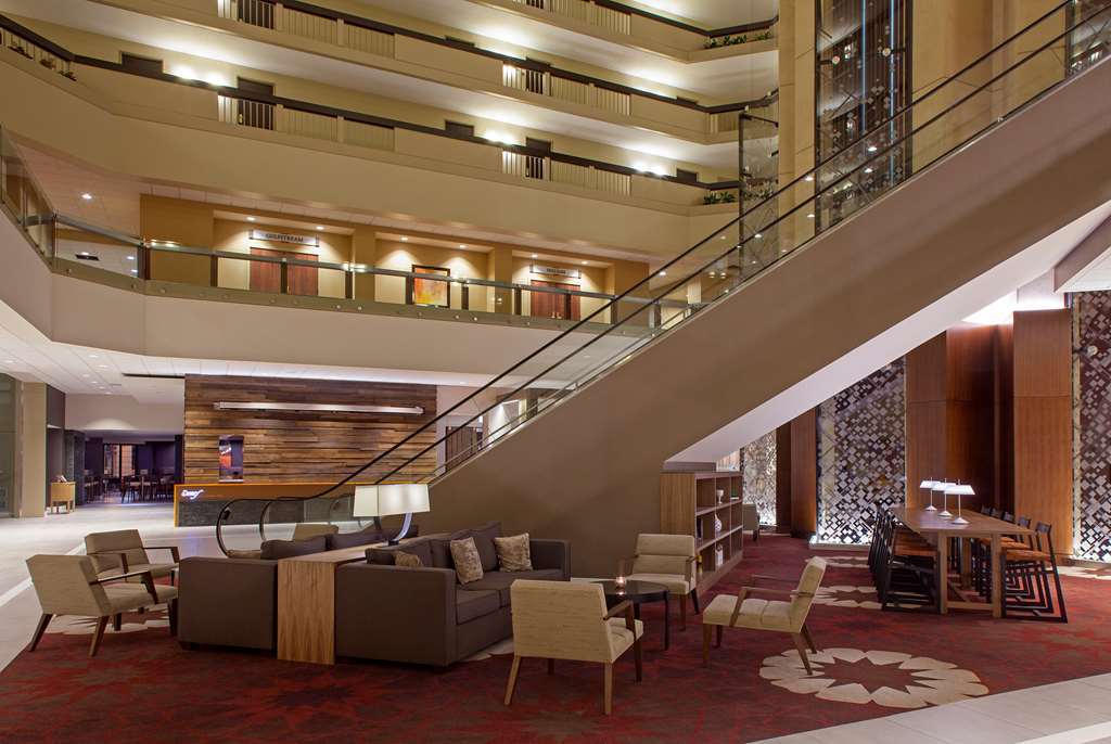 Hyatt Regency Louisville Interior photo